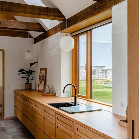 Enjoy Family Time In Natural Surroundings *